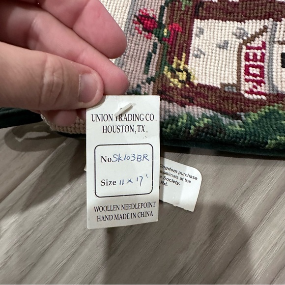 Vintage Woolen Needlepoint Christmas Stocking - Picture 4 of 5